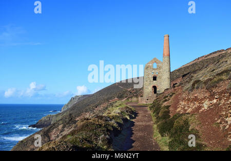 Wheal Coates, on the North Cornish coast, an abandoned tin and copper mine - John Gollop Stock Photo