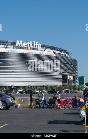 Meadowlands stadium hi-res stock photography and images - Alamy