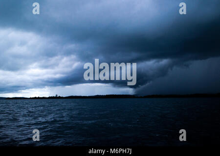 Thunder Storm rolling in over the ocean towards us. Just had time to take a few shots before the donwpour began Stock Photo