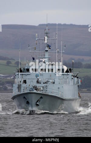 EML Sakala (M314), a Sandown-class minehunter operated by the Estonian Navy, passing Greenock at the start of Exercise Joint Warrior 17-2. Stock Photo