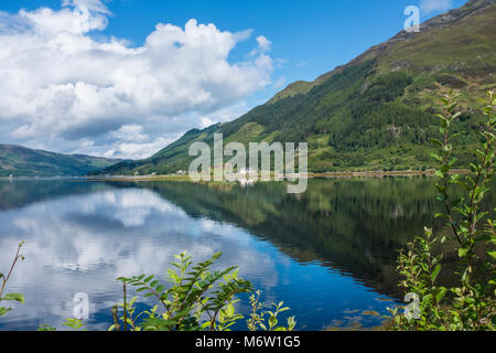 Ault a’chruinn, Kyle, view over Loch Duich from A87, Scotland Stock Photo