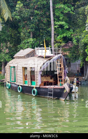 Kettuvallam houseboat in the Kerala Backwaters at Alappuzha (Alleppey) Stock Photo