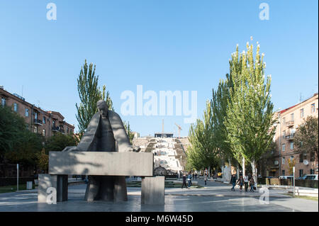 Sculpture of architect Alexander Tamanian in front of the Cafesjian Center for the Arts art museum in Yerevan, Armenia. Stock Photo