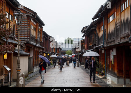 Higashi Chaya streets, a traditional entertainment dsitrict where geisha have guests since the Edo period in Kanaz Stock Photo