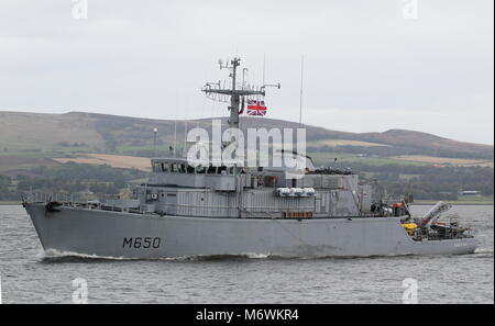 FS Sagittaire (M650), an Eridan-class (Tripartite) minehunter from the French Navy, passing Greenock at the start of Exercise Joint Warrior 17-2. Stock Photo