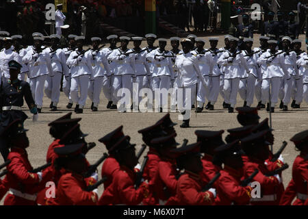 Accra, March 6. 6th Mar, 1957. Soldiers march during Ghana's 61st independence anniversary parade in Accra, capital of Ghana, March 6, 2018. Ghana gained independence from British rule on March 6, 1957. Credit: Francis Kokoroko/Xinhua/Alamy Live News Stock Photo