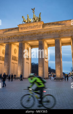 Europe, Germany, Brandenburg, Berlin, Reichstag Government Building 