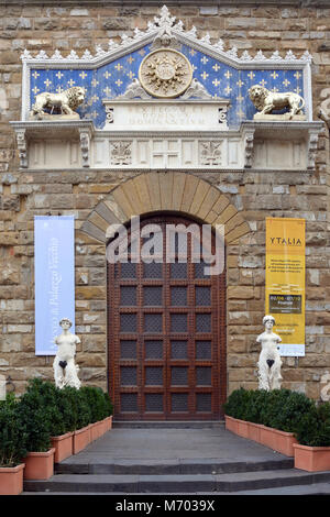 Florence, Tuscany, Italy - September 16, 2017: Entrance to the Palazzo Vecchio on the Piazza della Signoria im historic center of Florence - Italy. Stock Photo