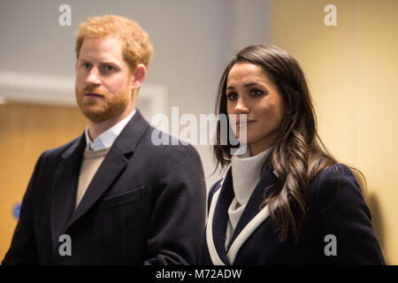 Prince Harry and Meghan Markle join Birmingham's Coach Core apprentices at Nechells Wellbeing Centre as they take part in a training masterclass, during the latest leg in the regional tours the couple are undertaking in the run-up to their May wedding. Stock Photo