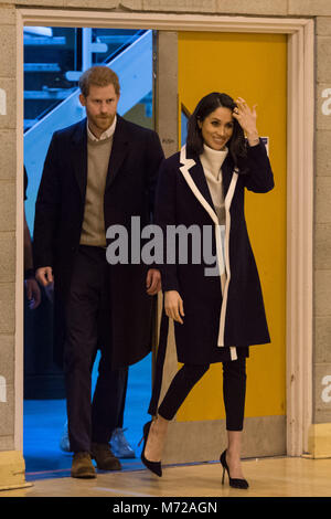 Prince Harry and Meghan Markle join Birmingham's Coach Core apprentices at Nechells Wellbeing Centre as they take part in a training masterclass, during the latest leg in the regional tours the couple are undertaking in the run-up to their May wedding. Stock Photo