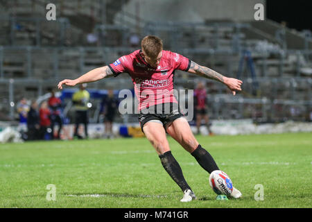 8th March 2018 , Headingley Stadium, Leeds, England; Betfred Super League, round 5, Leeds Rhinos versus Hull FC; Marc Sneyd of Hull FC kicks over for a goal Stock Photo