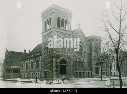 Wicker Park Lutheran Church, Chicago, 1913 Stock Photo - Alamy