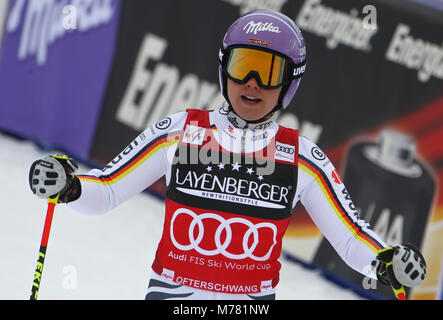 Ofterschwang, Germany. 09 March 2018, Germany, Ofterschwang: alpine skiing, World Cup, women, giant slalom, first run: Germany's Viktoria Rebensburg reacts to her performance. Photo: Dido Lutz/dpa Credit: dpa picture alliance/Alamy Live News Stock Photo