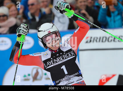 Ofterschwang, Germany. 09 March 2018, Germany, Ofterschwang: alpine skiing, World Cup, Women's, giant slalom, second run: Ragnhild Mowinckel of Norway celebrates her victory. Photo: Stephan Jansen/dpa Credit: dpa picture alliance/Alamy Live News Stock Photo