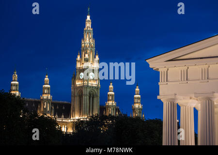 Volksgarten (Peoples Garden), Theseus Temple and Town Hall, Vienna, Austria, Europe Stock Photo