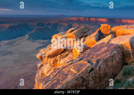 Sunrise, Muley Point, Monument Valley, Glen Canyon National Recreation Area, Utah Stock Photo