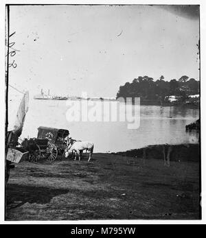 Belle Plain Landing, Virginia. Distance view of Belle Plain Landing on the James River. (U.S. Mail wagon 2nd Corps in foreground) LOC cwpb.01784 Stock Photo