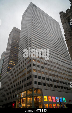 Building 666 in Manhattan, New York City Stock Photo - Alamy