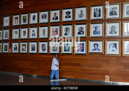 ETHIOPIA Addis Ababa, AU African Union building, wall with photos of african leader, presidents and PM ie Nelson Mandela, Salvar Kiir Mayardit, Patrice Lumumba, Robert Mugabe / AETHIOPIEN, Addis Abeba, Gebaeude der AU Afrikanischen Union, Foyer mit Fotos afrikanischer Praesidenten und Premierminister Stock Photo