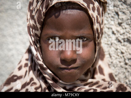 Young afar girl at school, Afar region, Semera, Ethiopia Stock Photo