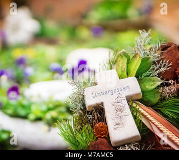 Grave decoration, 'Unvergessen' (unforgotten) Stock Photo