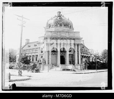 Herald tour Winchester trip Handley Memorial Library LCCN2016828403 Stock Photo