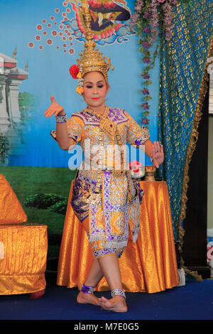 Thailand, Bangkok, Lak Muang, City Pillar Shrine, ritual dancer, Stock Photo