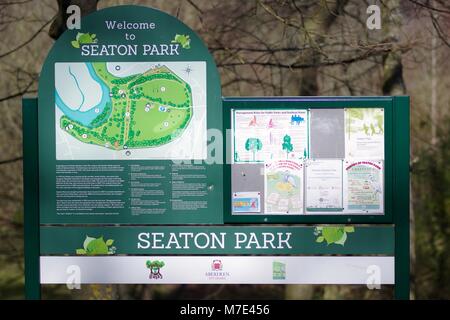 Seaton Park Entrance Sign. Old Aberdeen, Scotland, UK. March, 2018. Stock Photo
