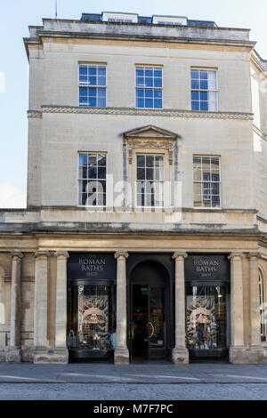 The Roman Baths Shop, Stall Street, City of Bath, Somerset, England, UK Stock Photo