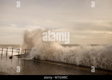 Stormy seas at Felpham promenade seafront near Bognor Regis, West Sussex, UK. Storm Eleanor hit the UK on the 3rd and 4th January, 2018. Stock Photo