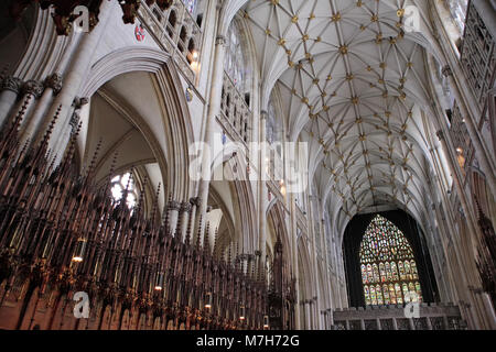 interior, york minster: the quire and the east window Stock Photo