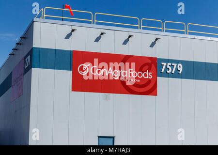 Jiffy pop hi-res stock photography and images - Alamy