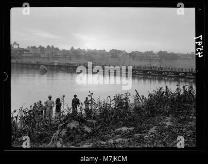 Iraq. (Mesopotamia). Baghdad. River scenes on the Tigris. The Tigris. Sunset scene LOC matpc.16009 Stock Photo