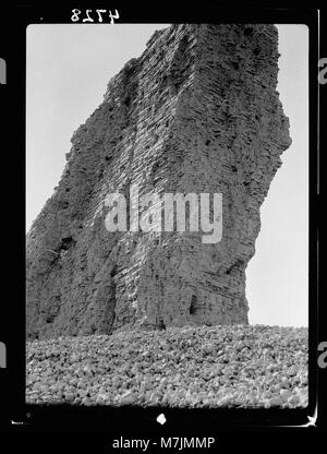 Iraq. Birs Nimrud. (Possibly the Tower of Babel). Detail view of the Tower LOC matpc.16131 Stock Photo