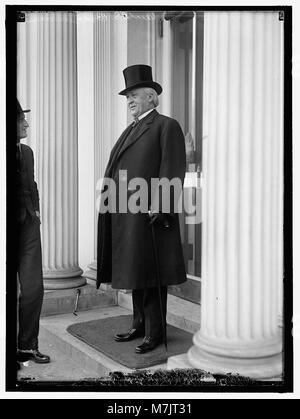 OVERMAN, LEE SLATER. SENATOR FROM NORTH CAROLINA, 1903-1933 LCCN2016866045 Stock Photo