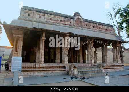 Malyavanta Raghunatha Temple entrance, Hampi, Karnataka, India Stock Photo