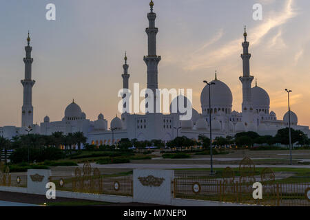 Abu Dhabi/UAE- Nov 13 2018: View of Sheikh Zayed Mosque in Abu Dhabi, UAE Stock Photo