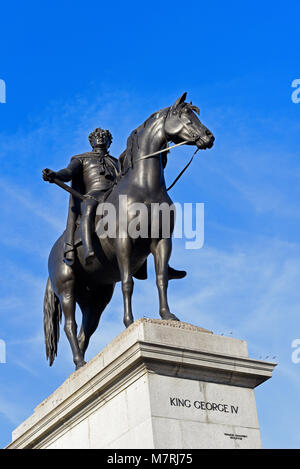 King George IV bronze statue, Trafalgar Square, London. Bronze equestrian statue by Sir Francis Legatt Chantrey. It depicts the King in Roman attire Stock Photo