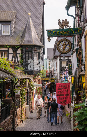 Drosselgasse, Rüdesheim, Rheingau, Hessen, Deutschland Stock Photo