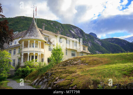 Hotel Mundal - an elegant building from 1891 constructed of wood - situated in Fjaerland near the Sognefjord and the Jostedal glacier in Norway Stock Photo