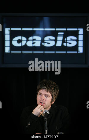 Noel Gallagher speaks during a press conference at Slane Castle, after it was announced that Oasis will be playing there Saturday June 20th, 2009. Photo/Paul McErlane Stock Photo