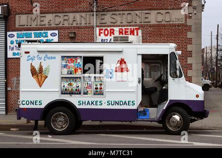 Commerce at Hunts Point, South Bronx, New York USA Stock Photo