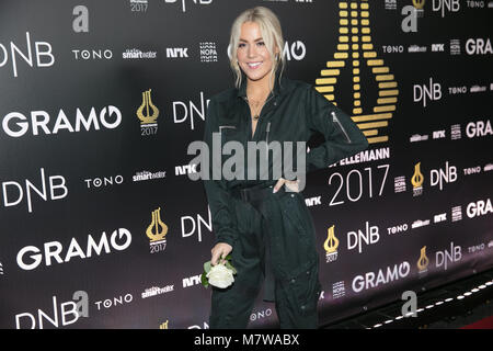 Norway, Oslo - February 25, 2018. The Norwegian singer Julie Bergan seen at the red carpet at the Norwegian Grammy Awards, Spellemannprisen 2017, in Oslo. (Photo credit: Gonzales Photo - Stian S. Moller). Stock Photo