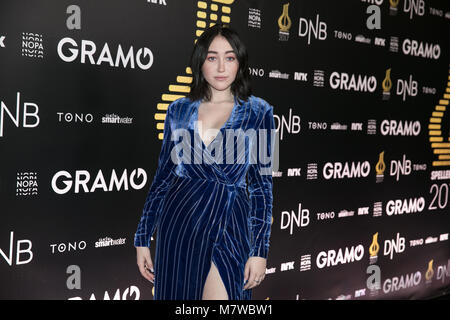 Norway, Oslo - February 25, 2018. The American actress and singer Noah Cyrus seen at the red carpet at the Norwegian Grammy Awards, Spellemannprisen 2017, in Oslo. (Photo credit: Gonzales Photo - Stian S. Moller). Stock Photo
