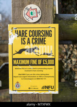 Hare coursing is a crime NFU, National Farmers Union notice, Wiltshire, England, UK Stock Photo