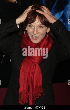 MARILU HENNER 2006 Photo By John Barrett-PHOTOlink Stock Photo - Alamy