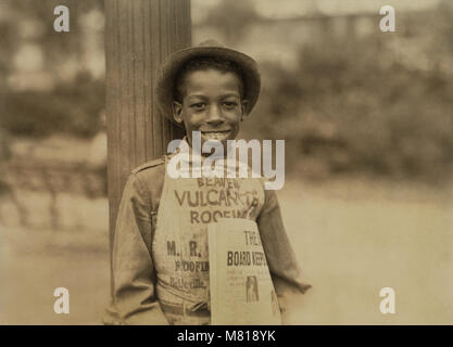 Roland, 11-year-old Newsboy, Half-Length Portrait, Newark, New Jersey, USA, Lewis Hine for National Child Labor Committee, August 1924 Stock Photo