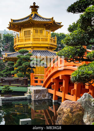 Chi Lin Nunnery and Nan Lian Garden in Kowloon Hong Kong China Stock Photo