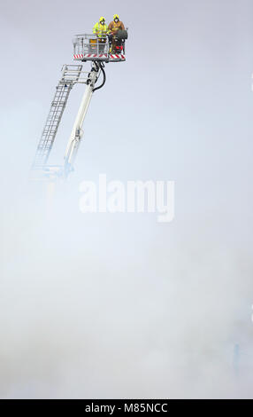 Firemen at the scene of a massive fire near “millionaires’ row” in Hove were Brighton's rich and famous live including Norman Cook, David Williams and Nick Berry.  15 Mar 2018. Stock Photo