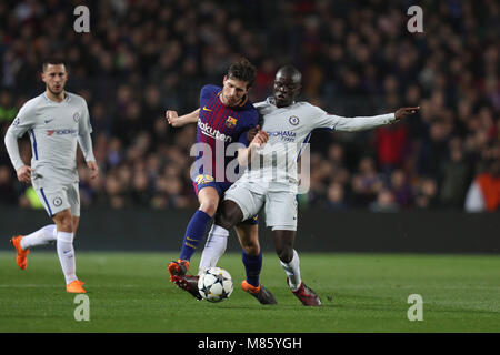 Barcelona, Spain. 14th Mar, 2018. SERGI ROBERTO of FC Barcelona duels for the ball with NGOLO KANTE of Chelsea FC during the UEFA Champions League, round of 16, 2nd leg football match between FC Barcelona and Chelsea FC on March 14, 2018 at Camp Nou stadium in Barcelona, Spain Credit: Manuel Blondeau/ZUMA Wire/Alamy Live News Stock Photo